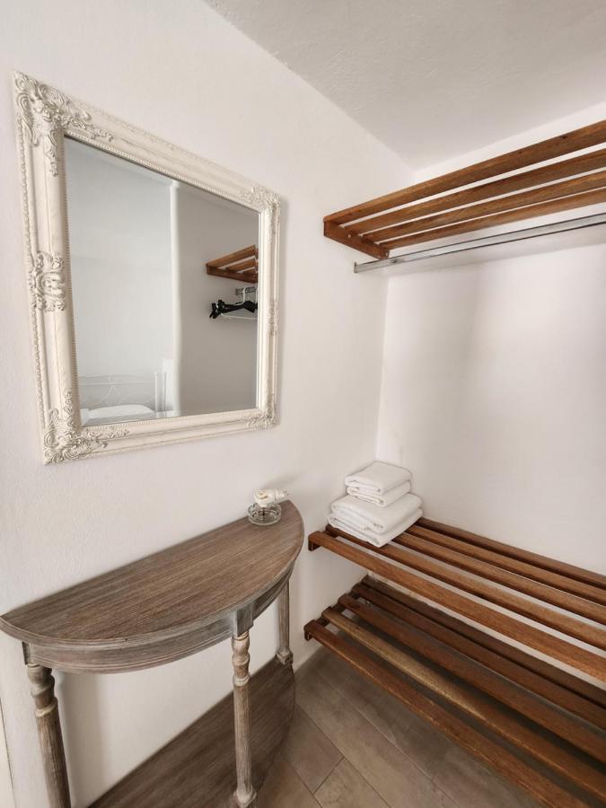 Mykonian Rooms Mykonos Town Exterior foto